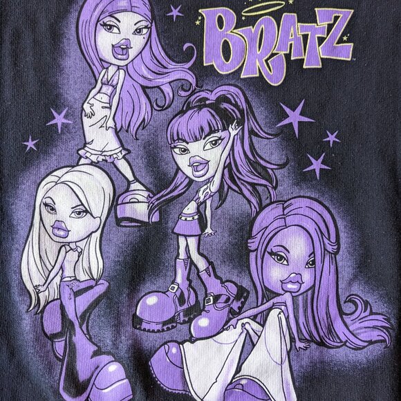 Bratz Dolls Y2K Black Crewneck Pullover Oversized Graphic Sweatshirt - Picture 4 of 11